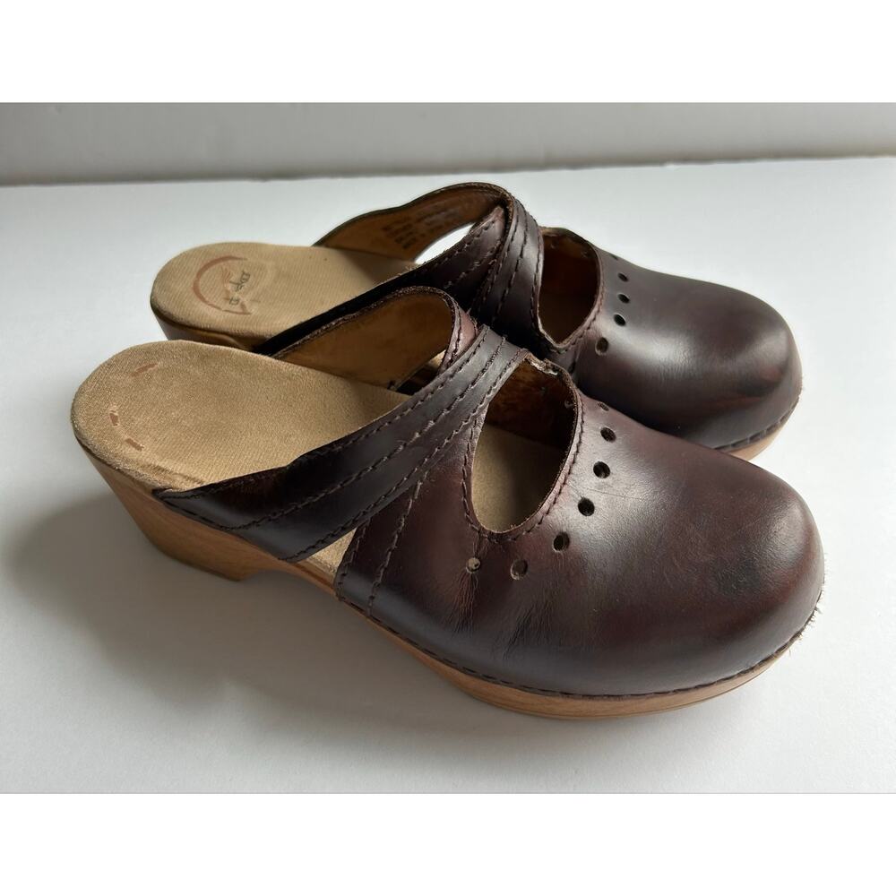 Dansko Susana Strappy Mary Jane Mule Clog Brown Leather Sz 36 Faux Wood Bottom